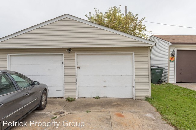 Building Photo - 3 br, 1 bath Apartment - 8285 Reed Ave