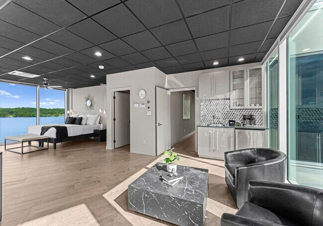 Foto del edificio - 8776 Harbor Cir