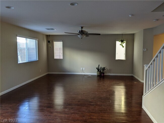 Building Photo - 10808 Cather Ave