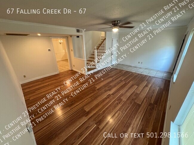 Foto del edificio - 67 Falling Creek Dr