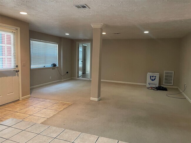 Foto del edificio - 302 Somerset