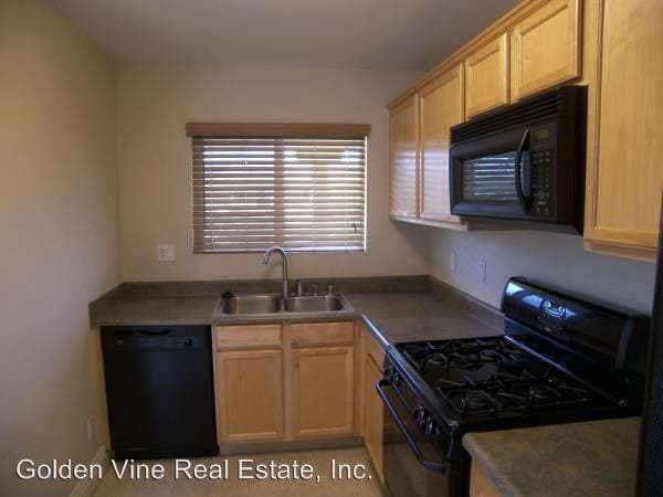 Primary Photo - 312 J Ave