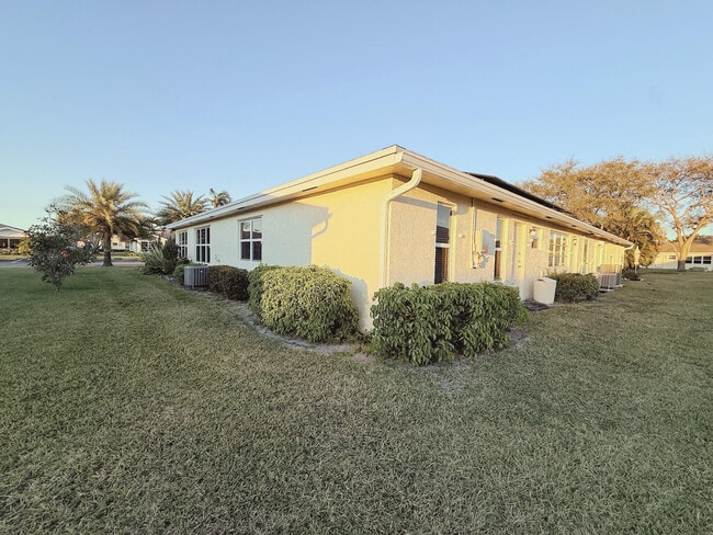 Building Photo - 5301 Lakefront Blvd