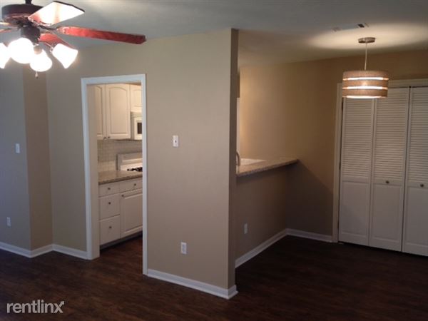 Building Photo - 1137 Oney Hervey Dr