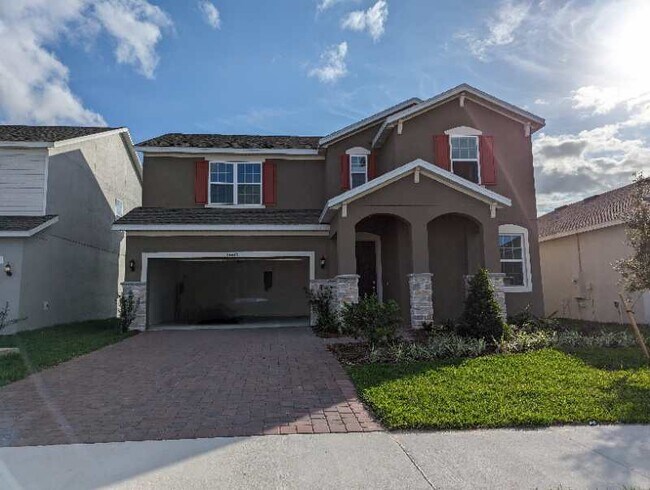 Building Photo - 14449 Crestavista Ave
