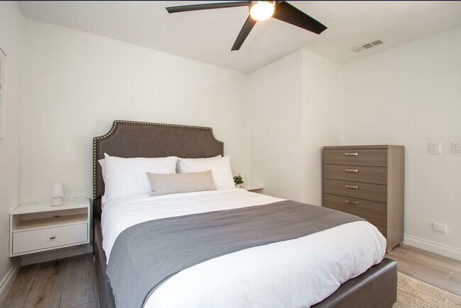 Foto del edificio - 3350 NE 14th Ct