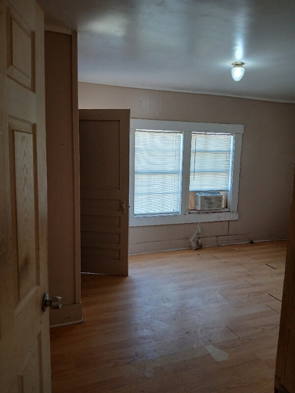 Foto del edificio - 505 E Main St