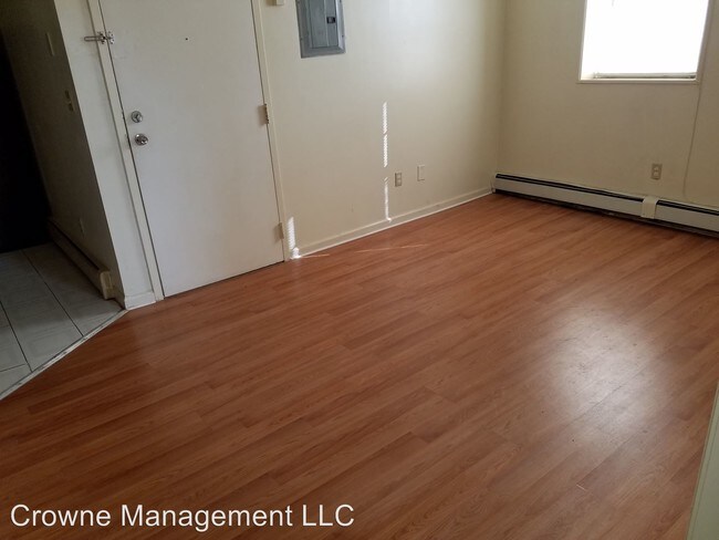 Building Photo - 2 br, 1 bath Apartment - 22 Horatio St.