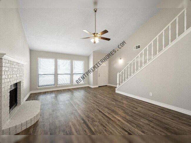 Foto del edificio - 2407 Forestmeadow Dr