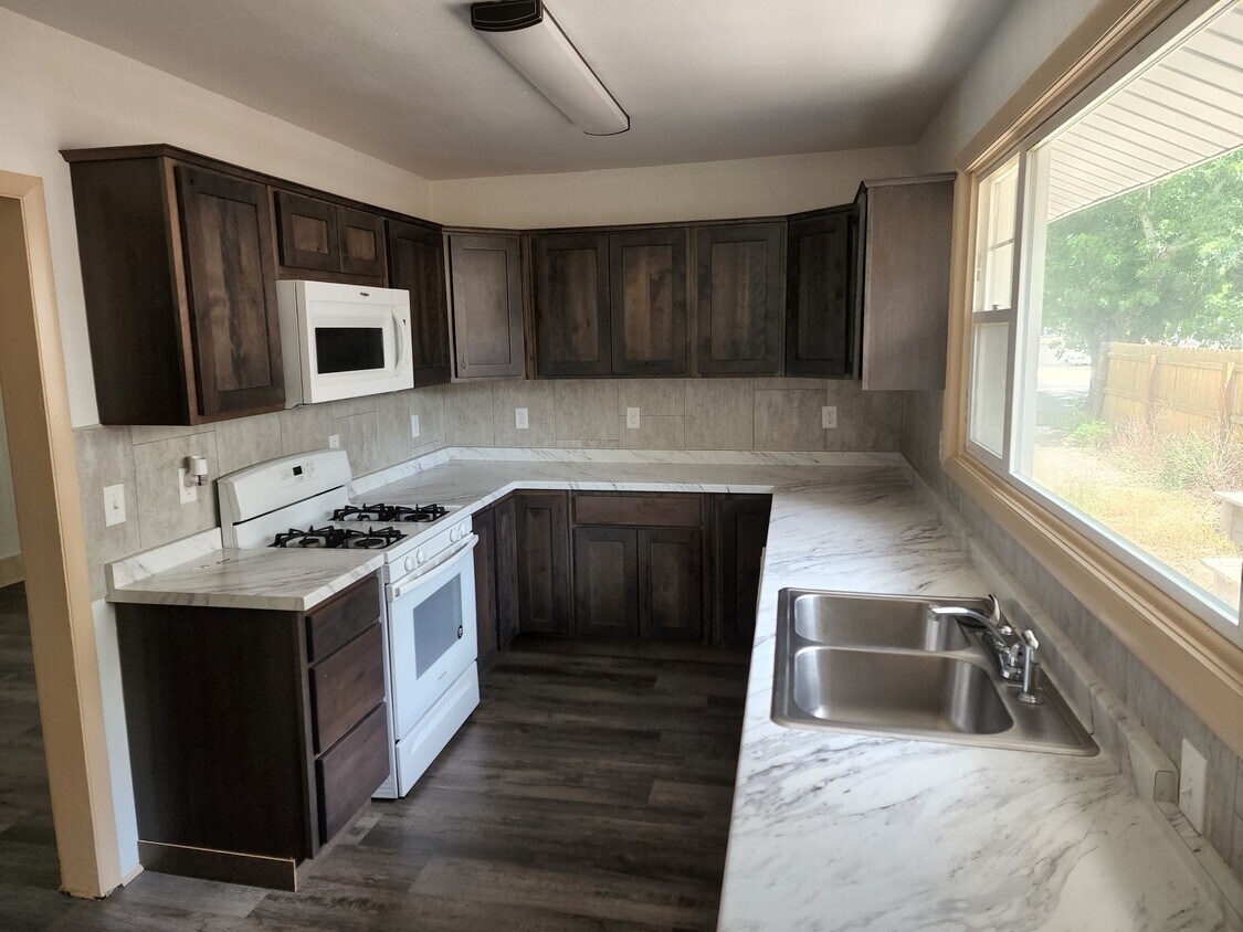 932 Cody Ave, Cody, WY 82414 House Rental in Cody, WY