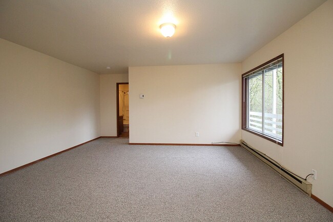 Foto del edificio - 1001 SW Woods St