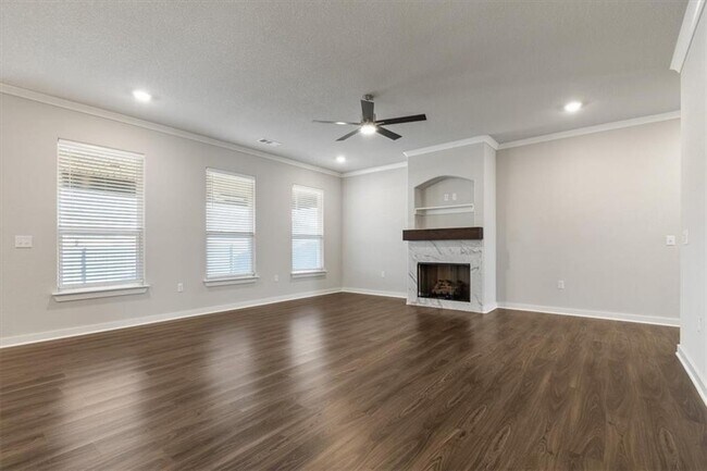 Foto del edificio - 224 S Benchmark Ln