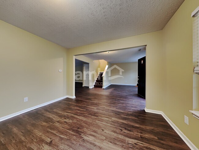 Foto del edificio - 10755 Talisman Dr