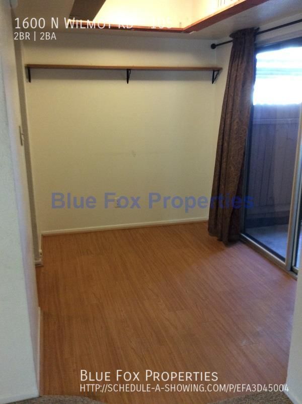 Foto del edificio - 1600 N Wilmot Rd #105
