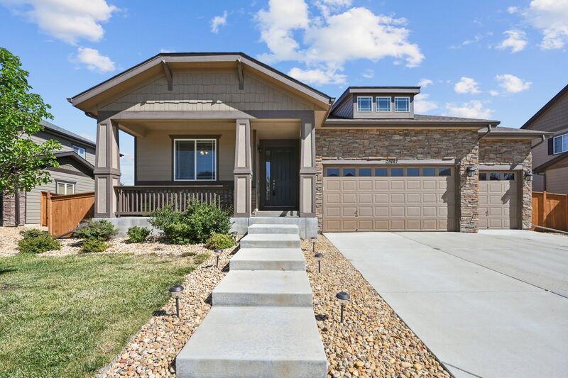 25147 E Ellsworth Pl, Aurora, CO 80018 House Rental in Aurora, CO