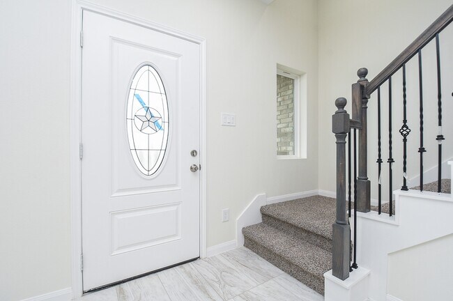 Foto del edificio - 2807 Topiary Ln