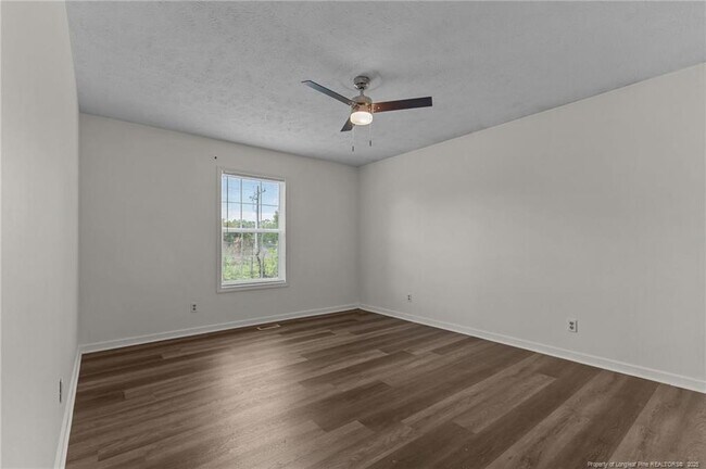 Foto del edificio - 6897 Candlewood Dr