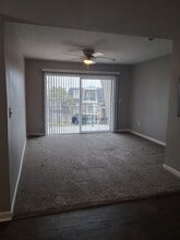 Building Photo - 2942 S Osage Ave