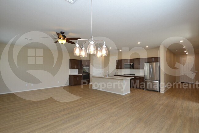 Foto del edificio - 2956 S Washington St