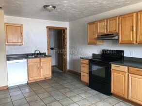 Building Photo - 1126-1128 Greenwood Ave