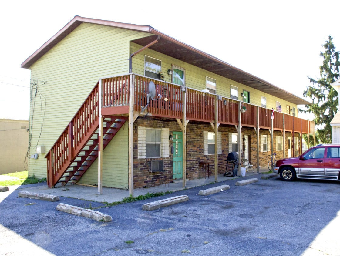 Foto principal - 1706-1716 E Weber Rd