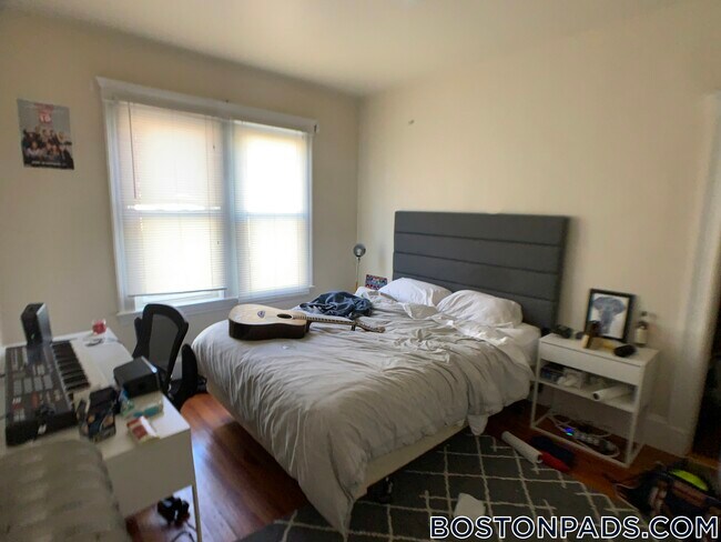Foto del edificio - 100 W Quincy St