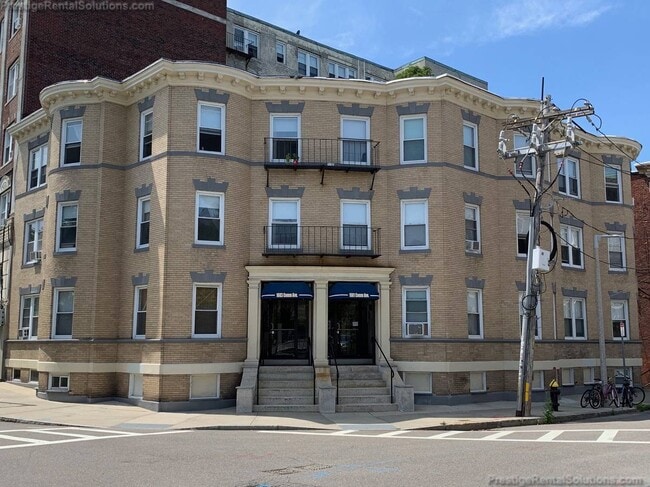 Building Photo - 1692 Commonwealth Ave Building Photo - 1692 Commonwealth Ave