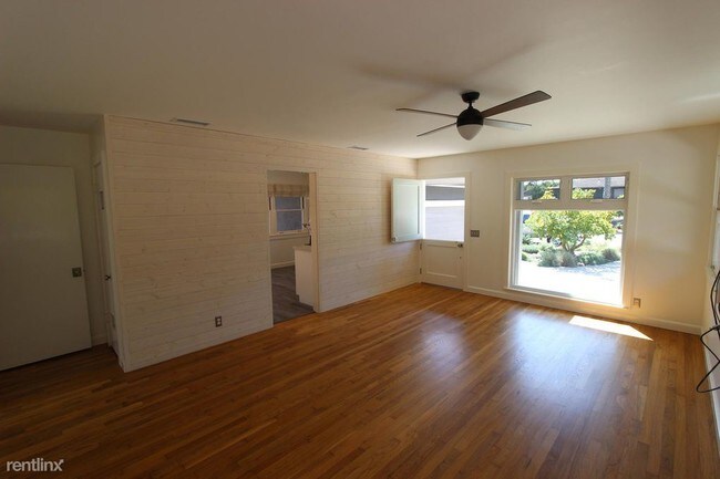 Building Photo - 4 br, 2 bath House - 234 San Rafael Ave