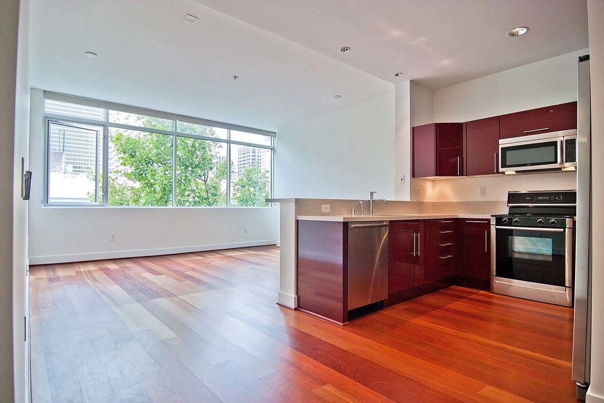 Foto principal - 733 Front St