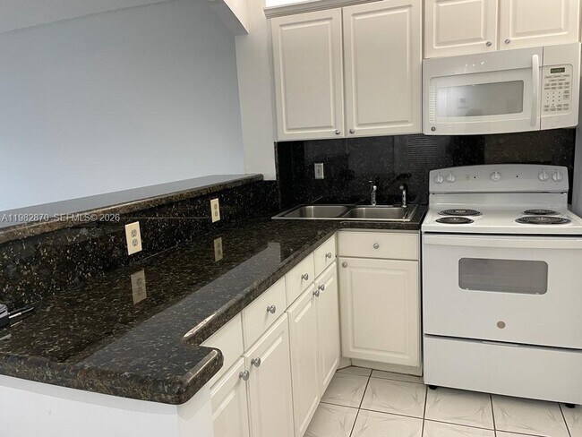 Foto del edificio - 220 SW 9th Ave