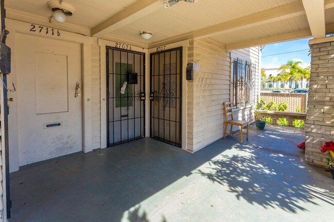 Building Photo - 2707 W 14th St