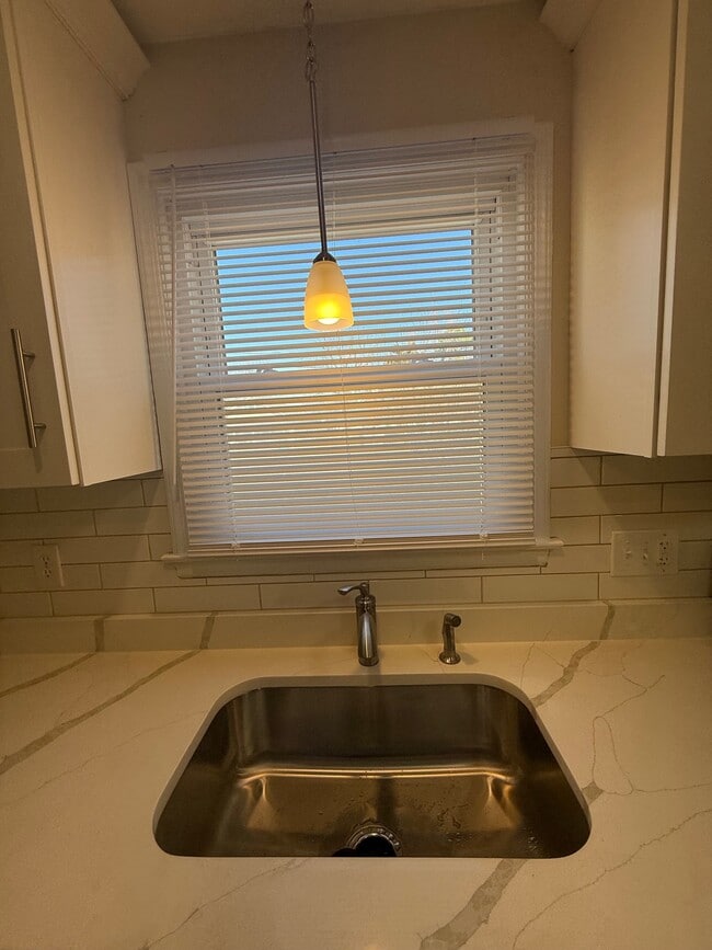 Foto del edificio - 13416 Woodbriar Rdg