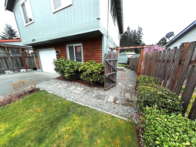 Building Photo - 12876 Cedar Ave NW