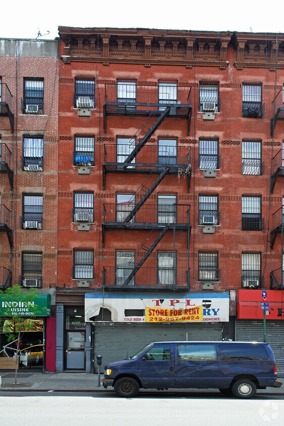 Foto del edificio - 2177 Third Ave