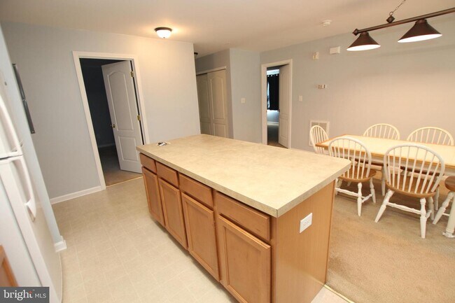 Building Photo - 3101 Caitlins Way