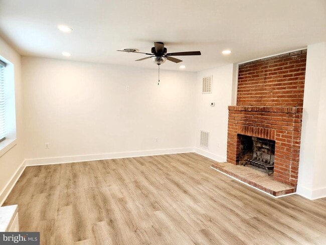 Foto del edificio - 13942 Milltown Rd