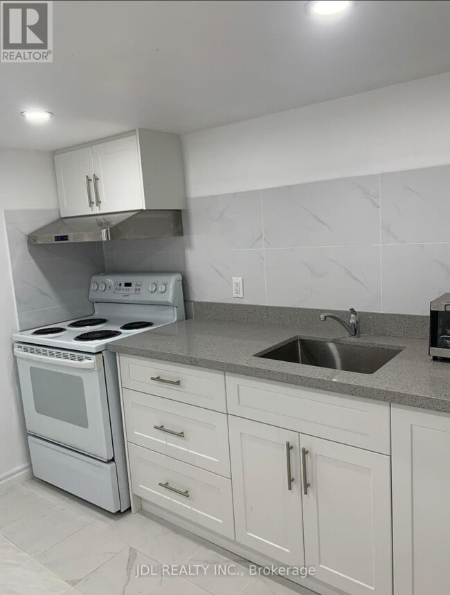 Building Photo - 101 Summerdale Dr