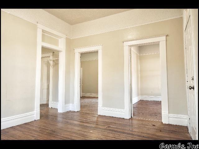 Building Photo - 4309 W 10th St