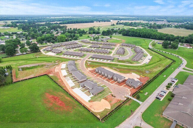 Building Photo - 16129 Cohen Dr