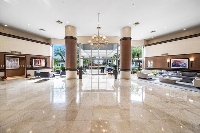 Building Photo - 3400 NE 192 St