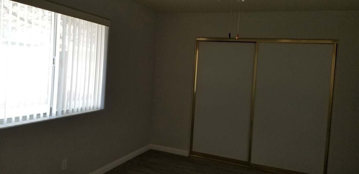 Primary Photo - 2781 Spy Glass Ave