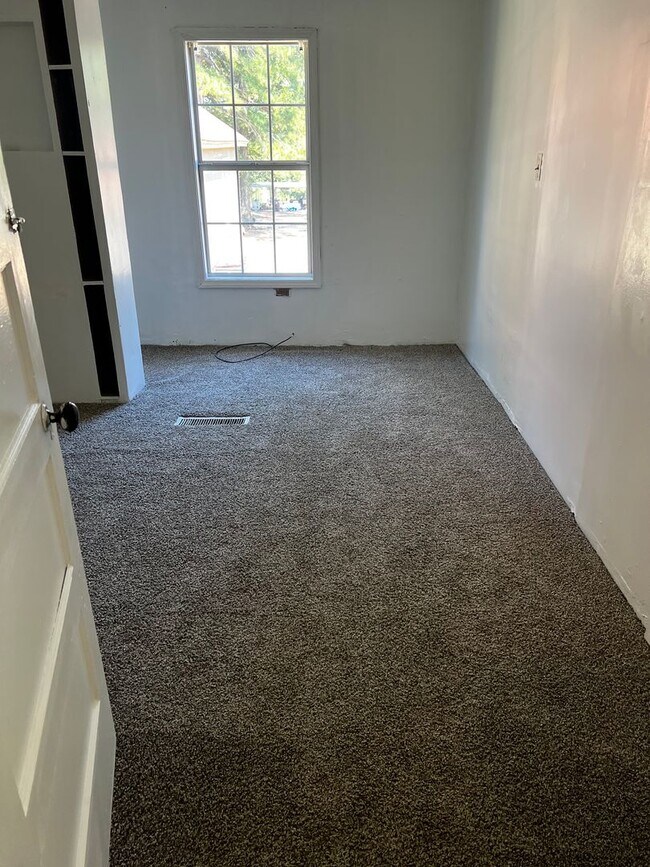 Foto del edificio - 5218.5 Elm St