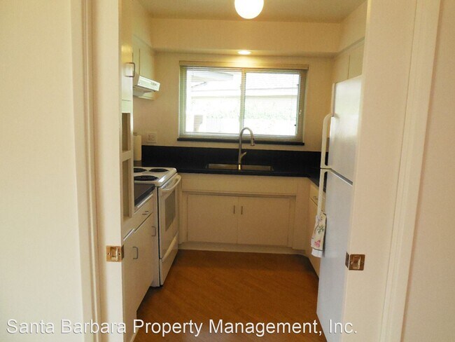 Foto del edificio - 1 br, 1.5 bath House - 5920 Encina Rd. # 1