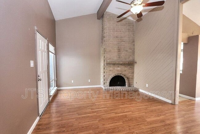 Building Photo - 1326 Oak Terrace Ct