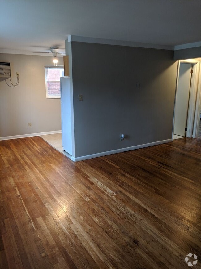 Building Photo - 4120 Matson Ave
