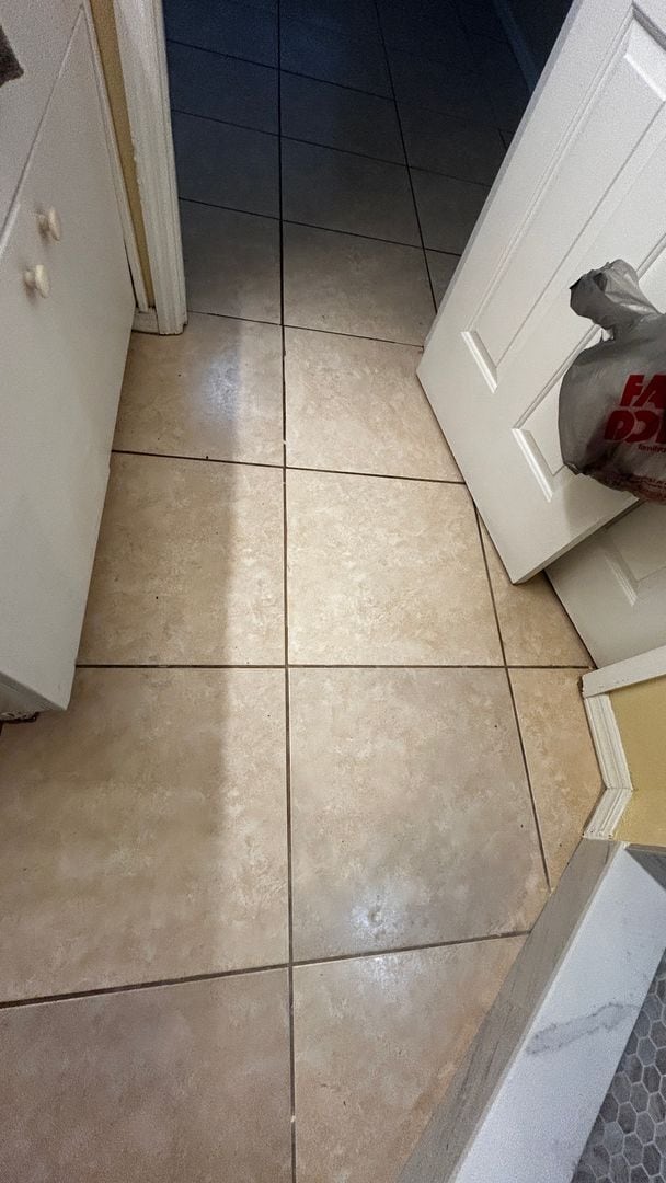 Building Photo - SPECIAL $500 off 1st Months' Rent-Charming Single-Family Home for Rent in Lehigh Acres