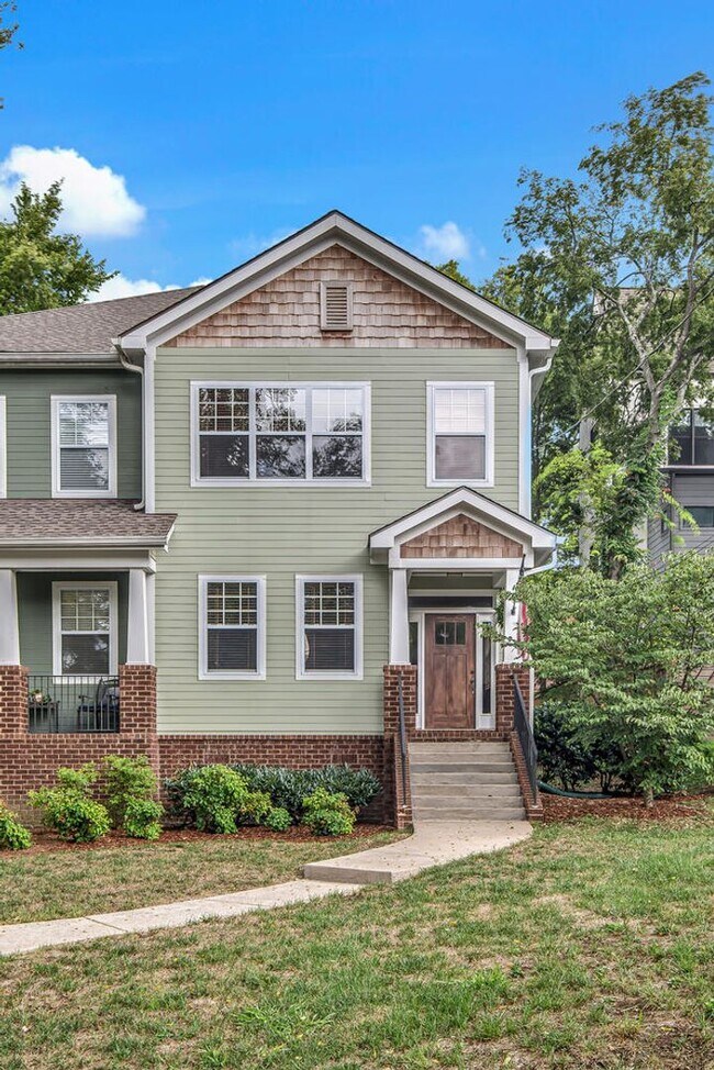 Building Photo - 1109 S Douglas Ave, Unit B, Nashville, TN ...