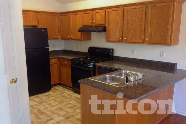 Foto del edificio - 8417 Cyprus Ridge Way