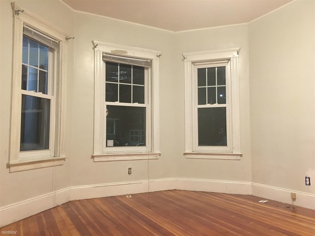 Building Photo - 177 Savin Hill Ave