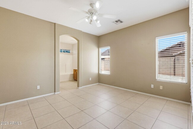 Foto del edificio - 12910 W Corrine Dr
